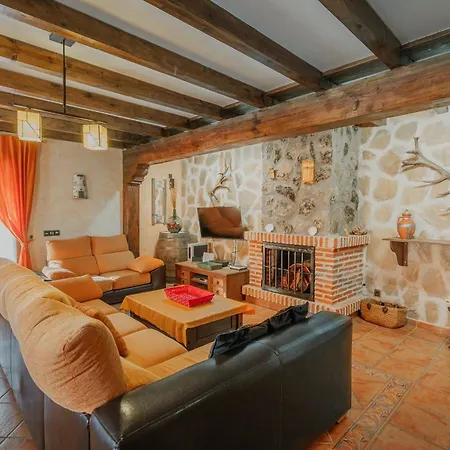 Casa Tres Coteras Country house